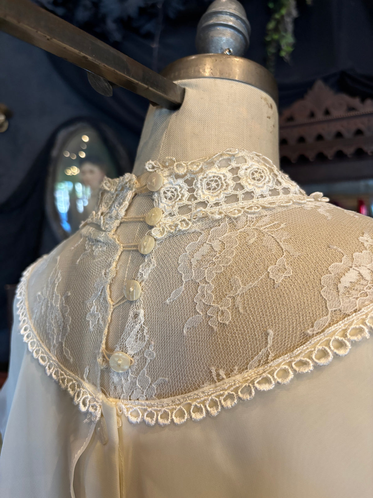 Vintage Beautiful White Lace Beaded Ruffle Blouse