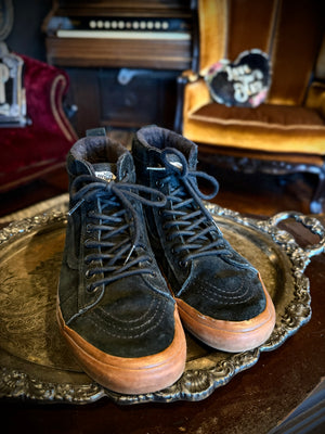 Van’s Black Suede and Tan Hi-Top Skateboarding Scotchgard Protected Insulated Sneakers