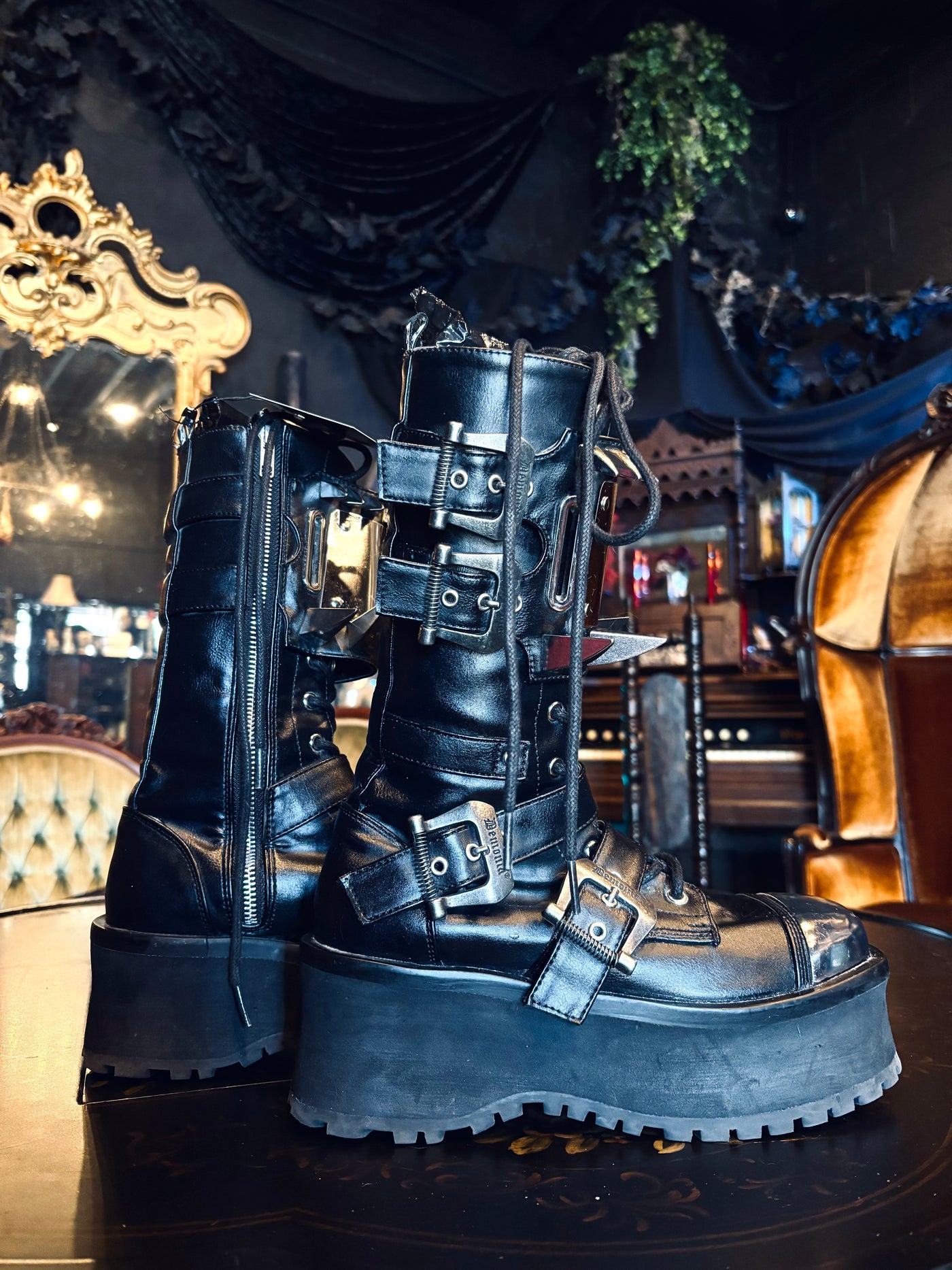 Demonia Gravedigger boot
