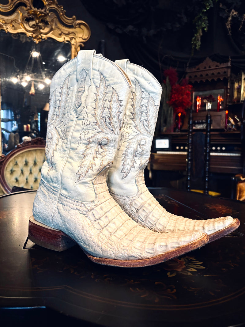 Arango White Leather Crocodile Pointed Toe Cowboy Boots