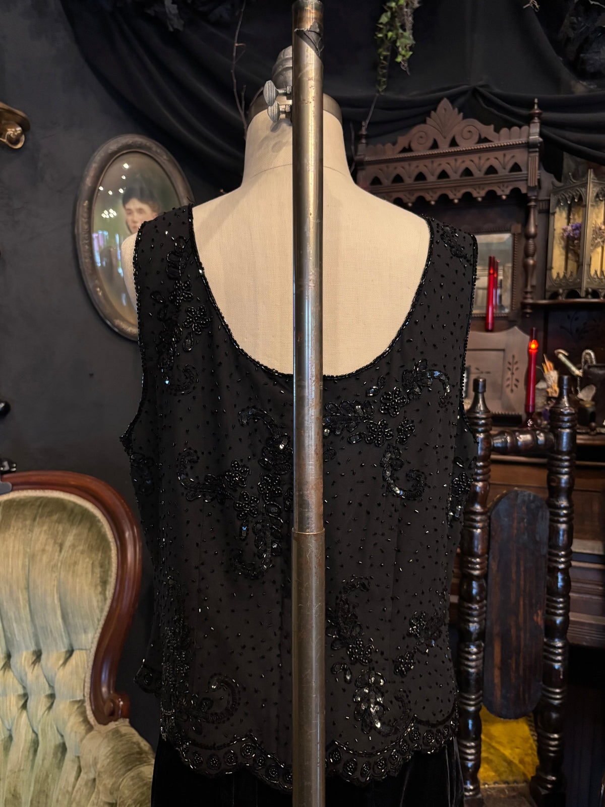 90s Beaded and Flower Sequin Sleeveless Blouse