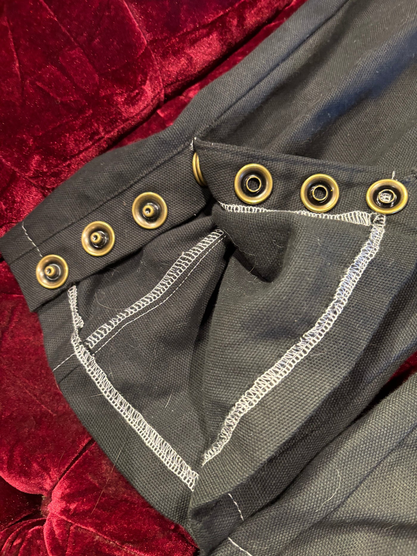 UNIQUE Euro Black Canvas and Leather Detail Snap Button Mid Thigh Shorts w/ Asymmetrical Zipper