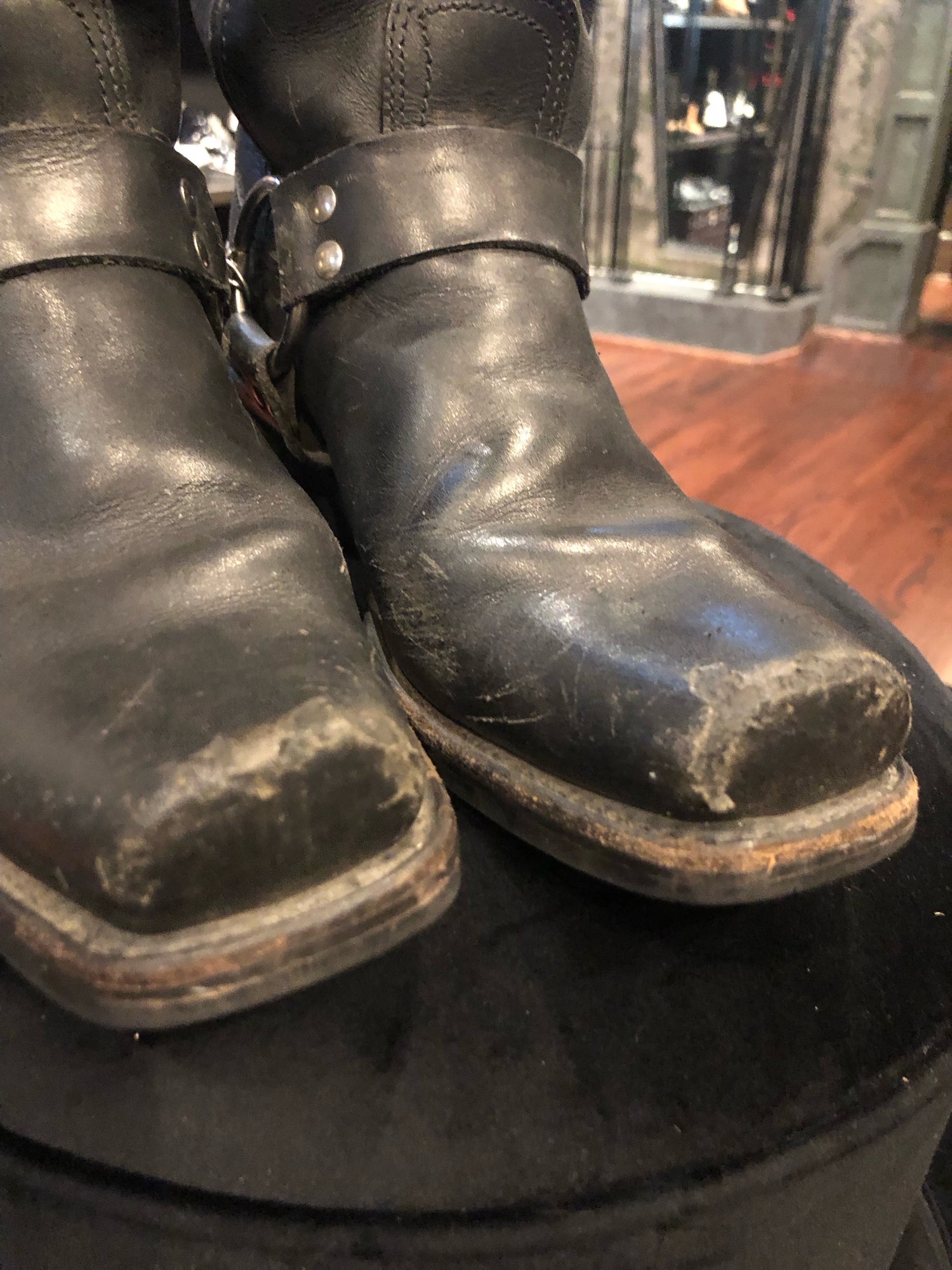 Frye hotsell boots return