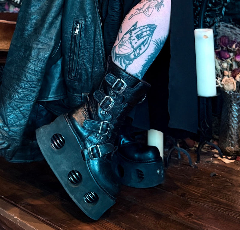 New Rock Vintage Old School Neptuno Black Leather Goth Platform Spring Boots