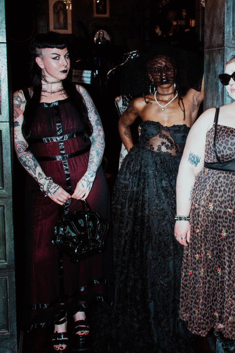 Vintage Deadstock Y2K Funhouse x Hot Topic Goth Prom Dress