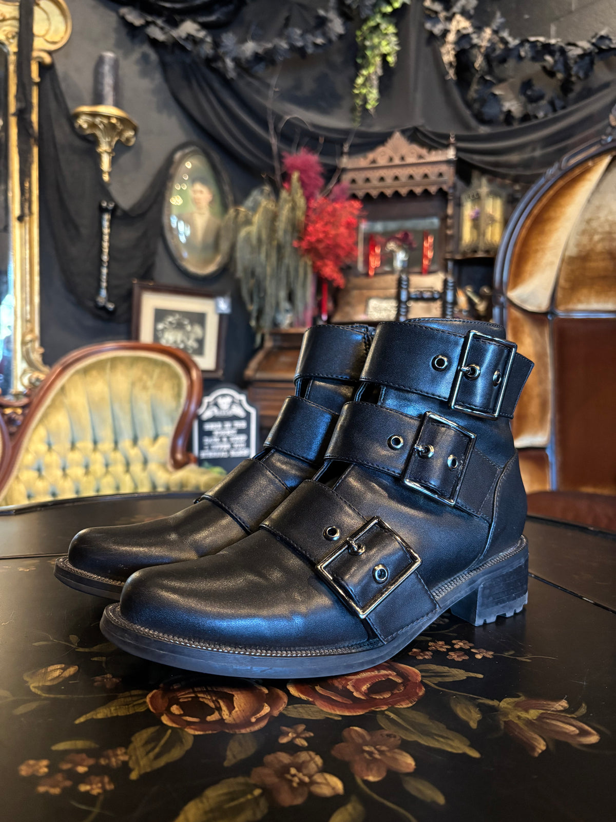 Blonda Vegan Leather Buckle Ankle Boots Size 7.5
