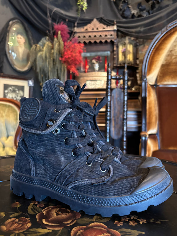 Palladium Pallabrouse Baggy Canvas Fold Over Lace Up Boot