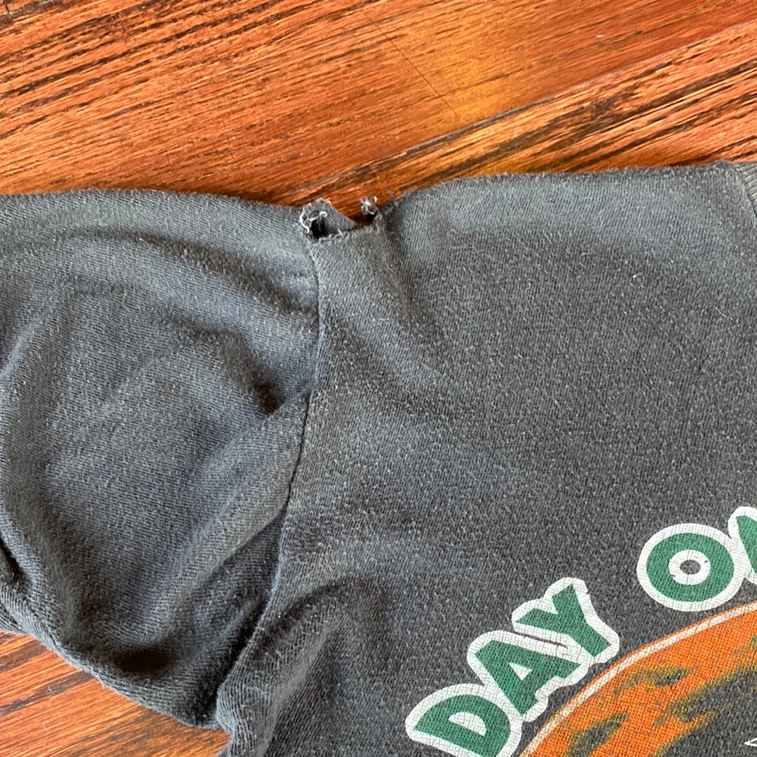 Vintage 1985 “Day on the Green” Concert T-Shirt – Shop Saturn Return
