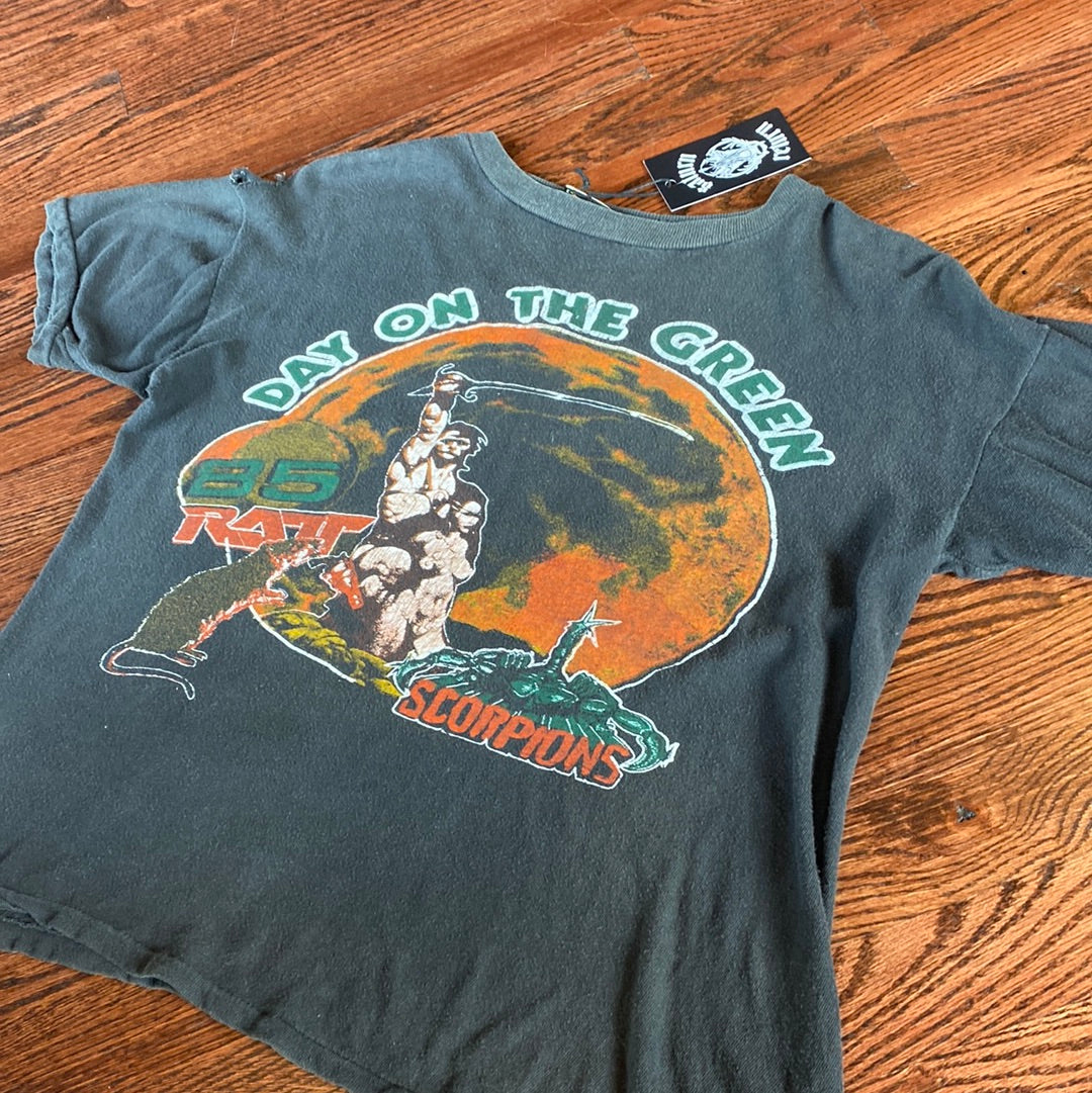 Vintage 1985 “Day on the Green” Concert T-Shirt