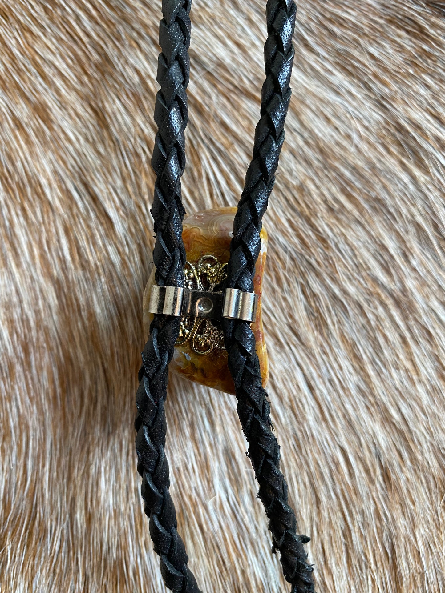Large Brown Agate Stone Extra Long Cord Bolo Tie