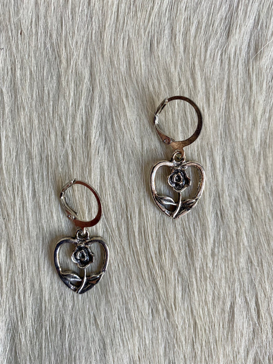Tiny Heart & Rose Dangle Earrings