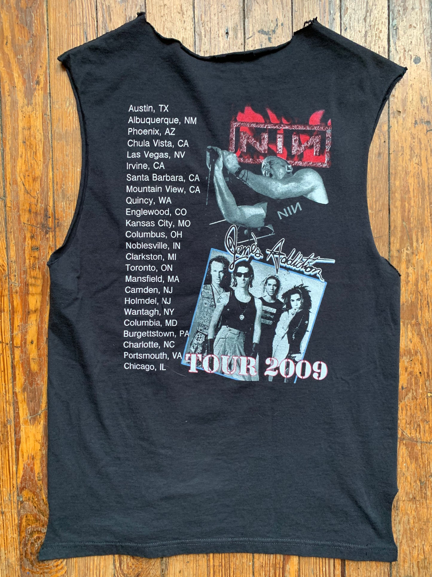 Nine Inch Nails Jane’s Addition 2009 Tour Sleeveless T-Shirt