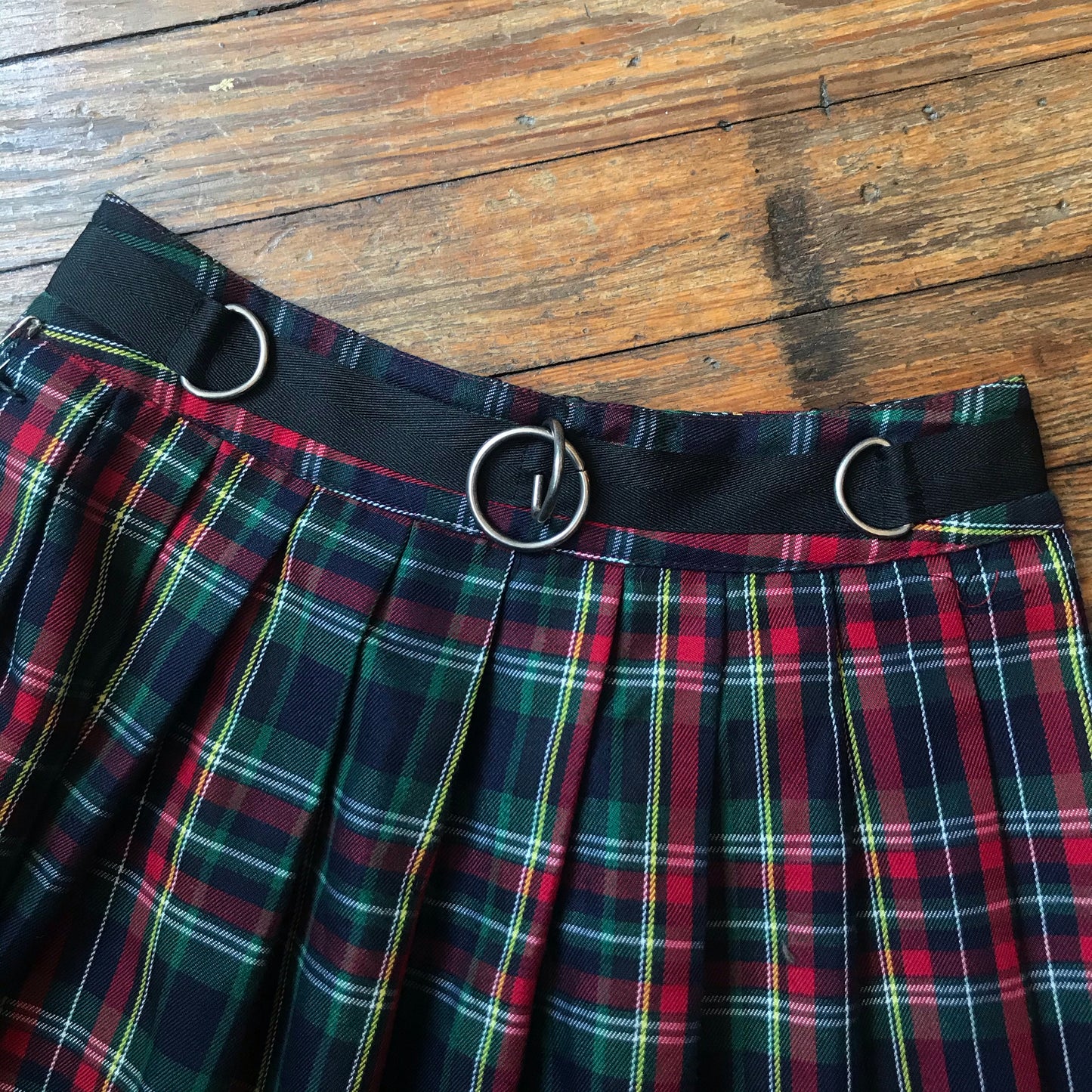 Green & Red Plaid O-Ring Belt Mini Tennis Skirt