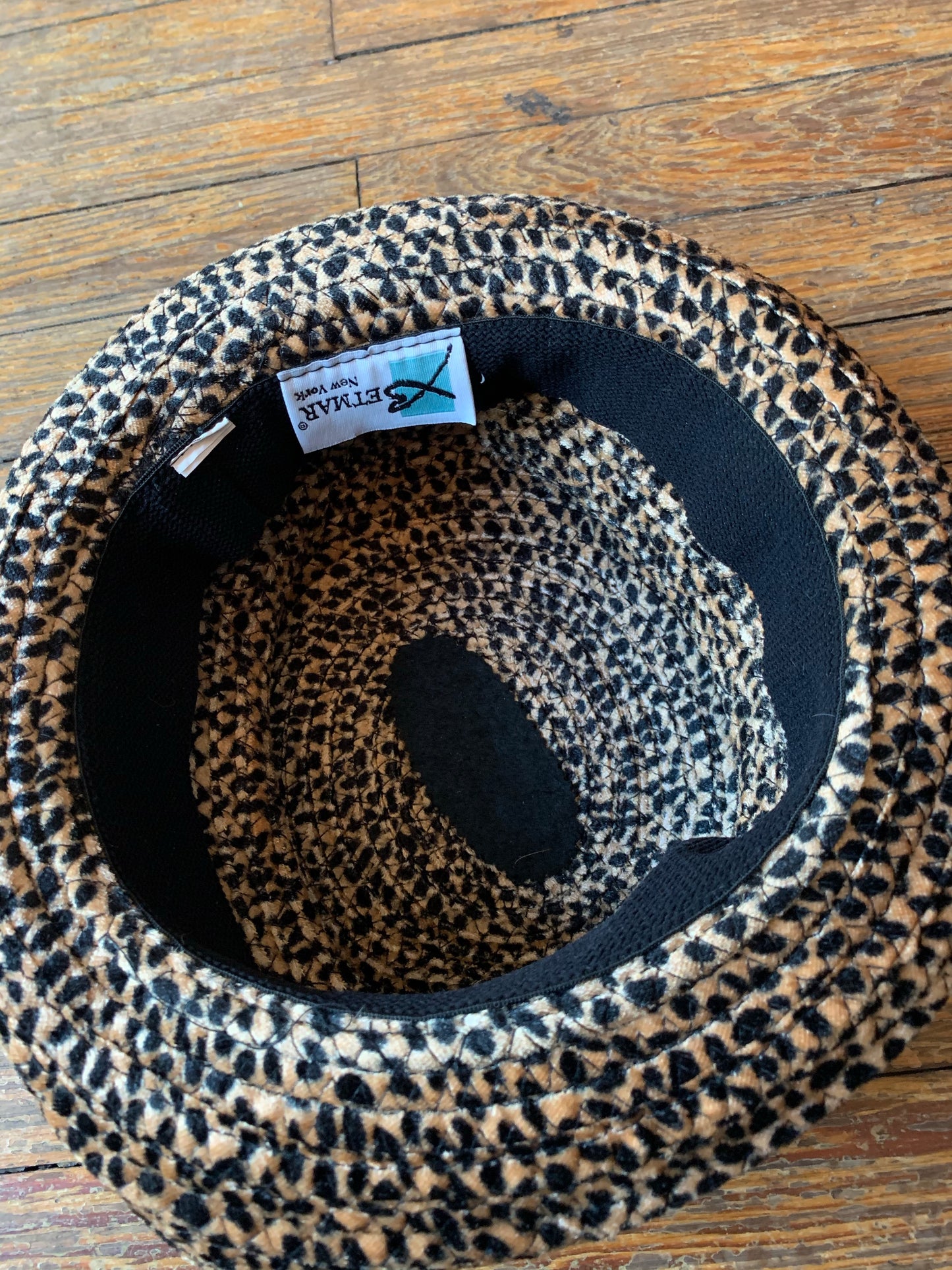 90’s Cheetah Print Bucket Hat