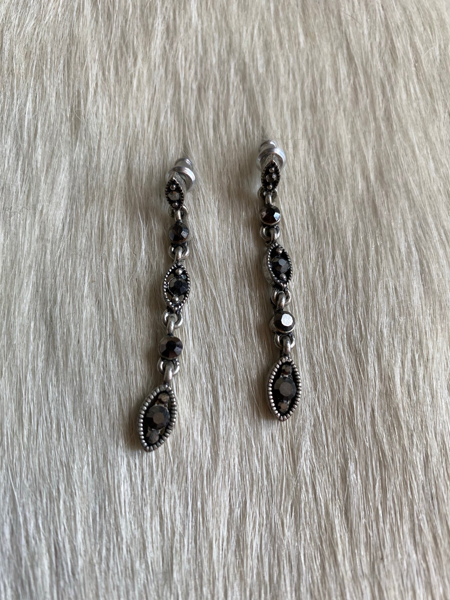 Silver Black Gem Dangle Earrings