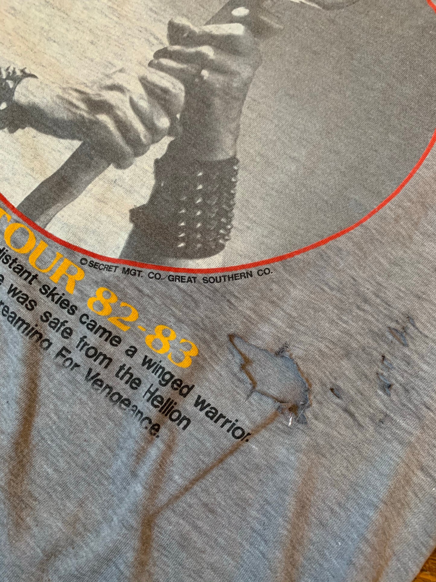 Vintage Judas Priest Screaming For Vengeance Raglan Baseball T-Shirt