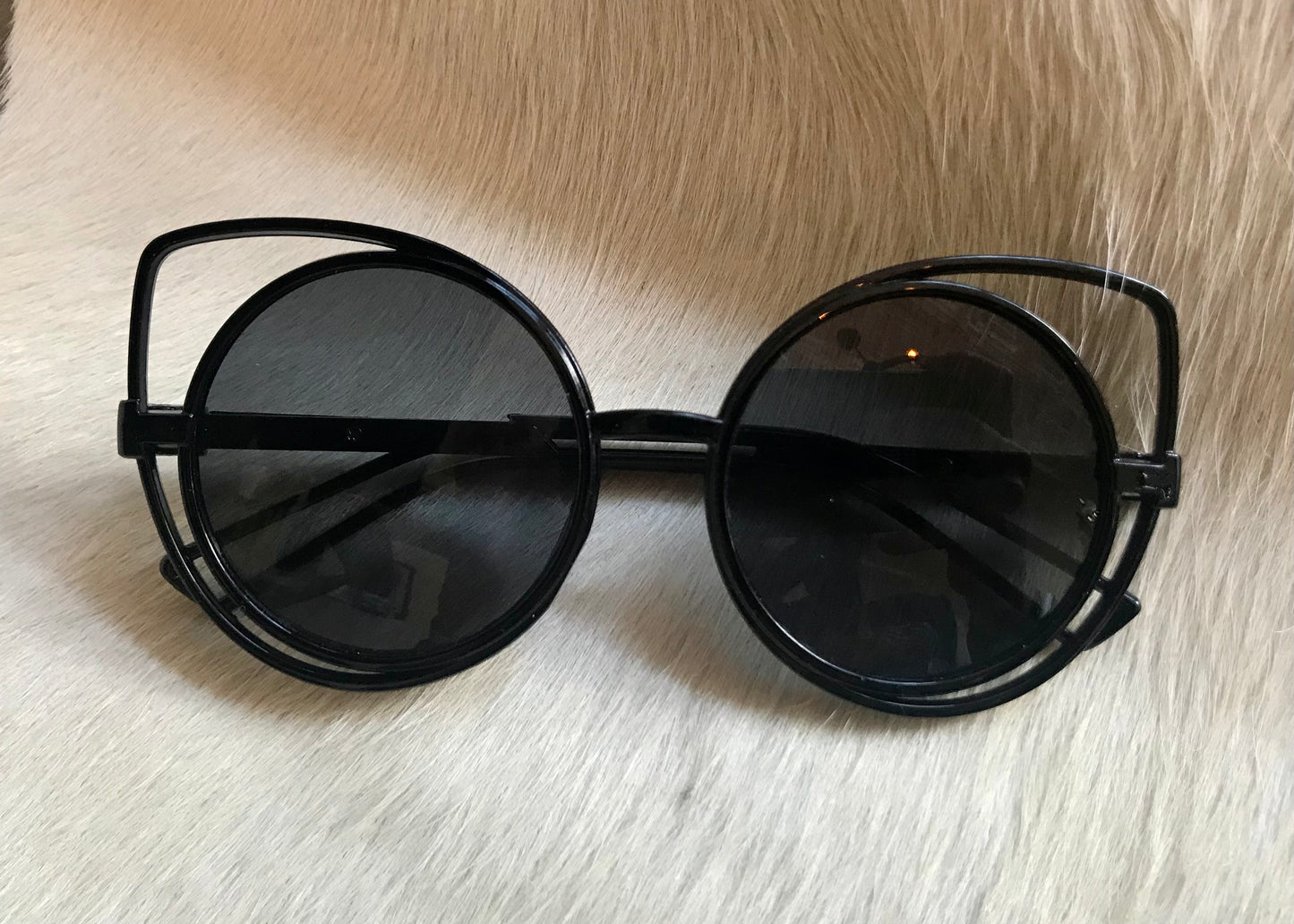 Black Round + Cat Eye Sunglasses