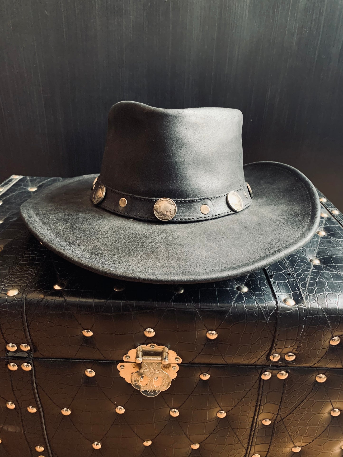 Minnetonka Black Leather Concho Band Cowboy Hat