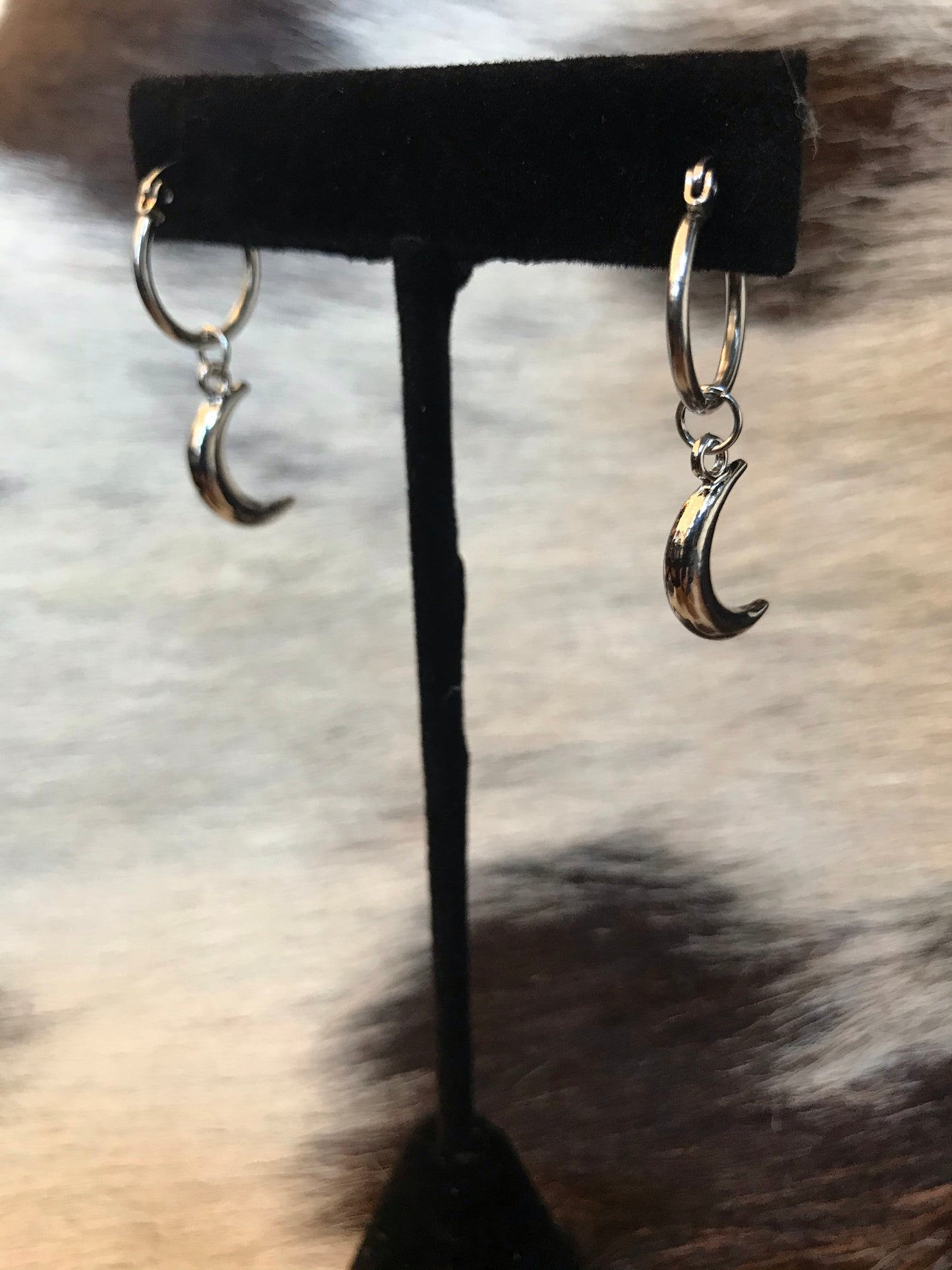 Small Hoop Crescent Moon Earrings