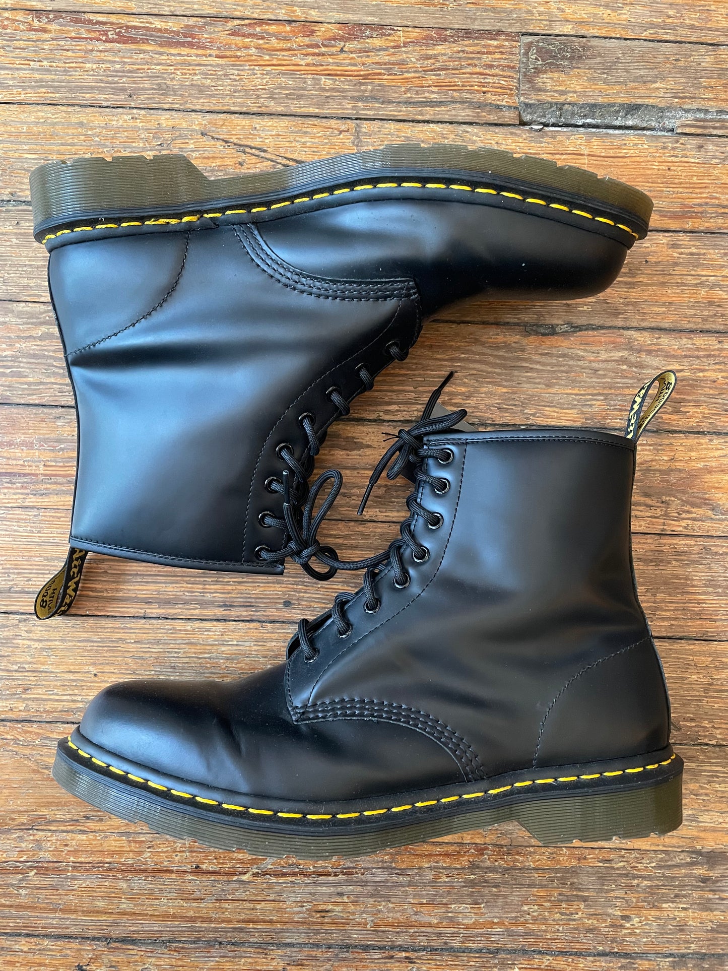 Classic Dr. Martens Black 8 Eyelet Smooth Combat Boots