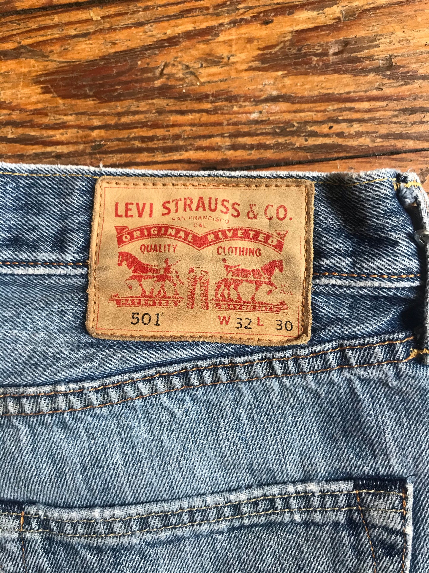 2008 Levi 501 Cut Off Denim Shorts
