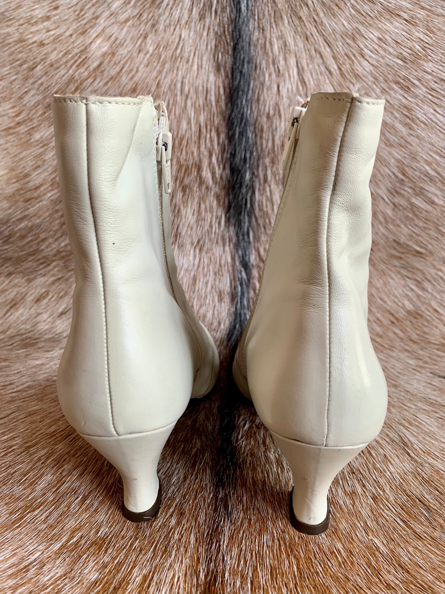 Vintage Poppies Pointed Toe Cream Leather Ankle Boots