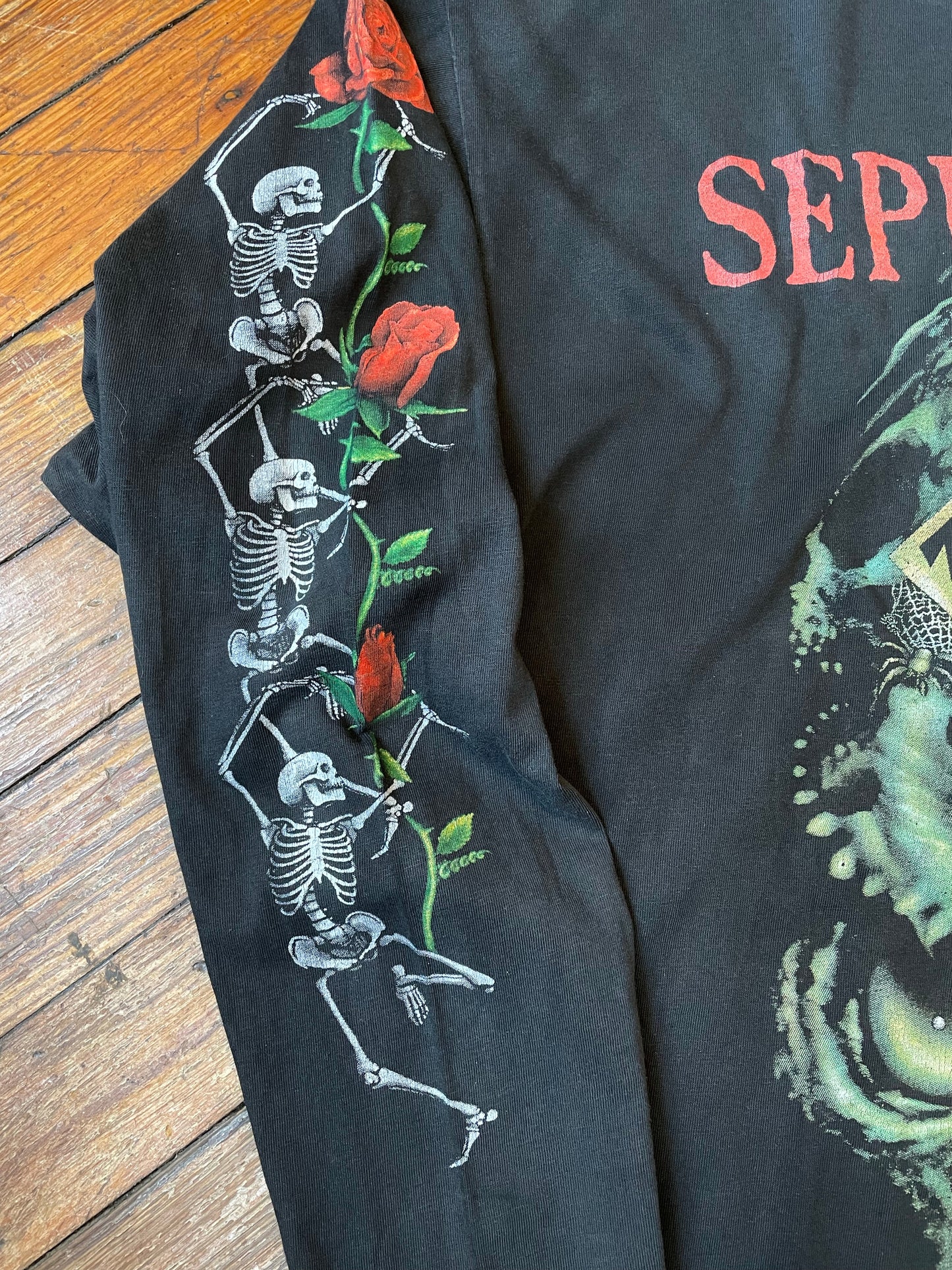 Vintage 90’s Sepultura Bootleg Skull Skeleton Rose Long Sleeve