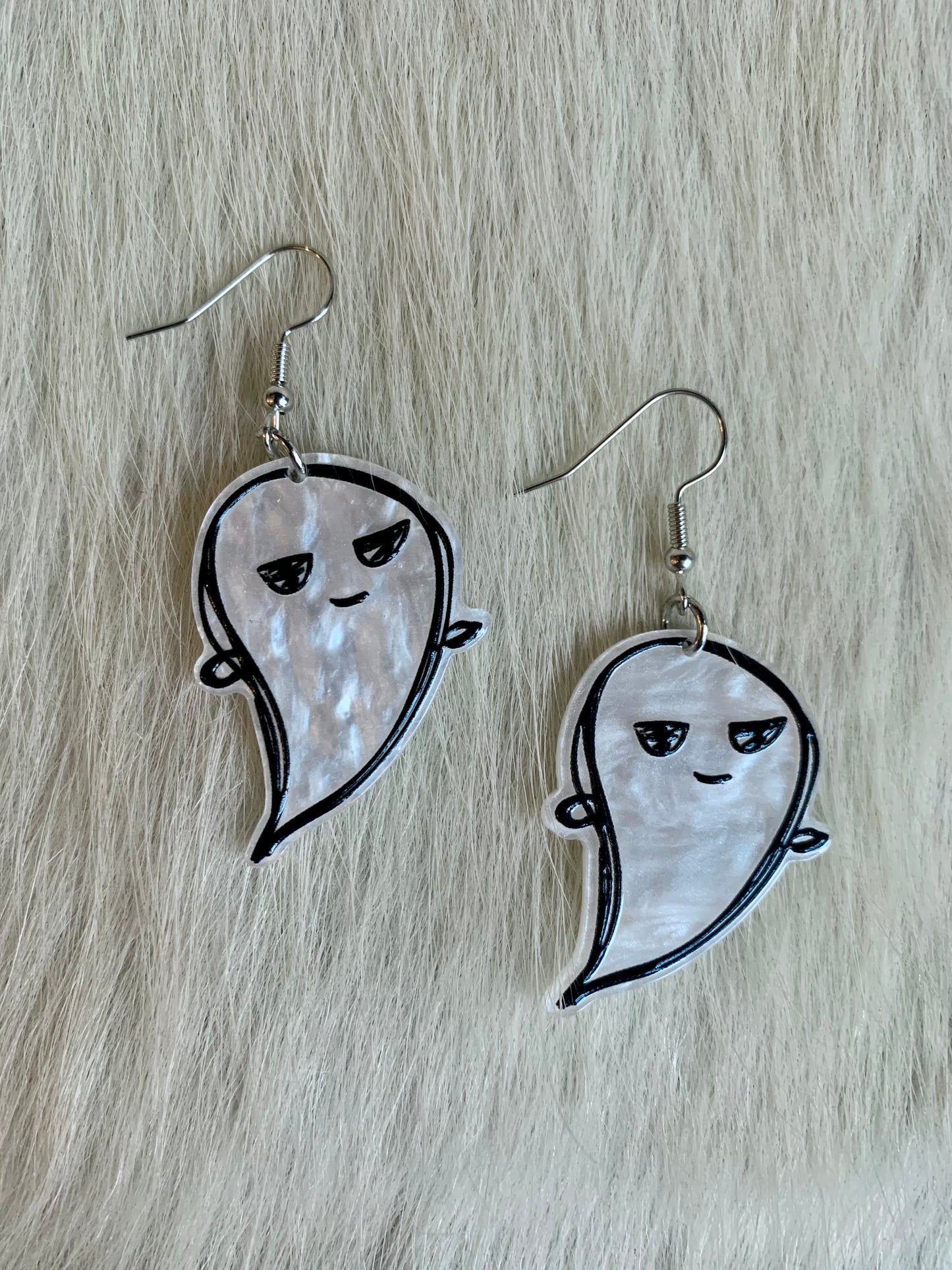 Smirking Ghosts 👻 Earrings