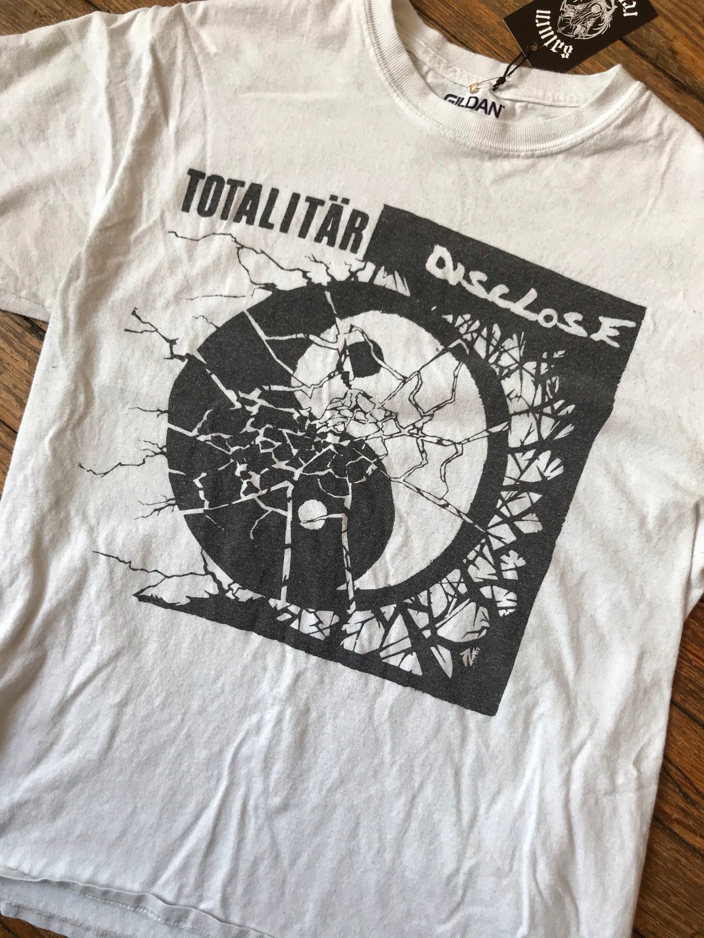 Totalitär & Disclose T-Shirt